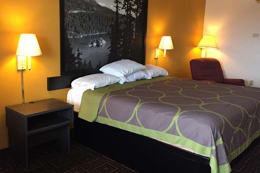 Super 8 by Wyndham Seguin - photo 7