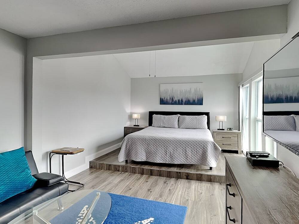 247 B Madeira Beach Yacht Club in Saint Pete Beach, United States