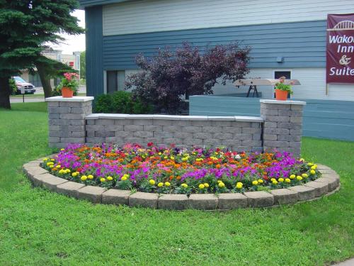 Wakota Inn and Suites - photo 10