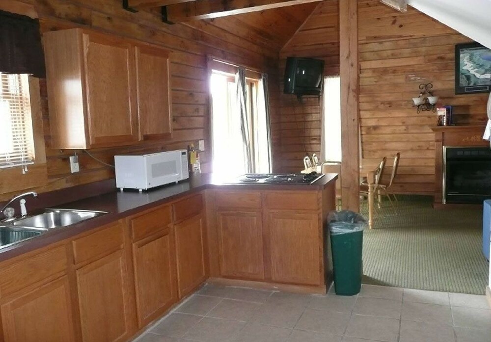 Mariner's Village Resort - photo 14