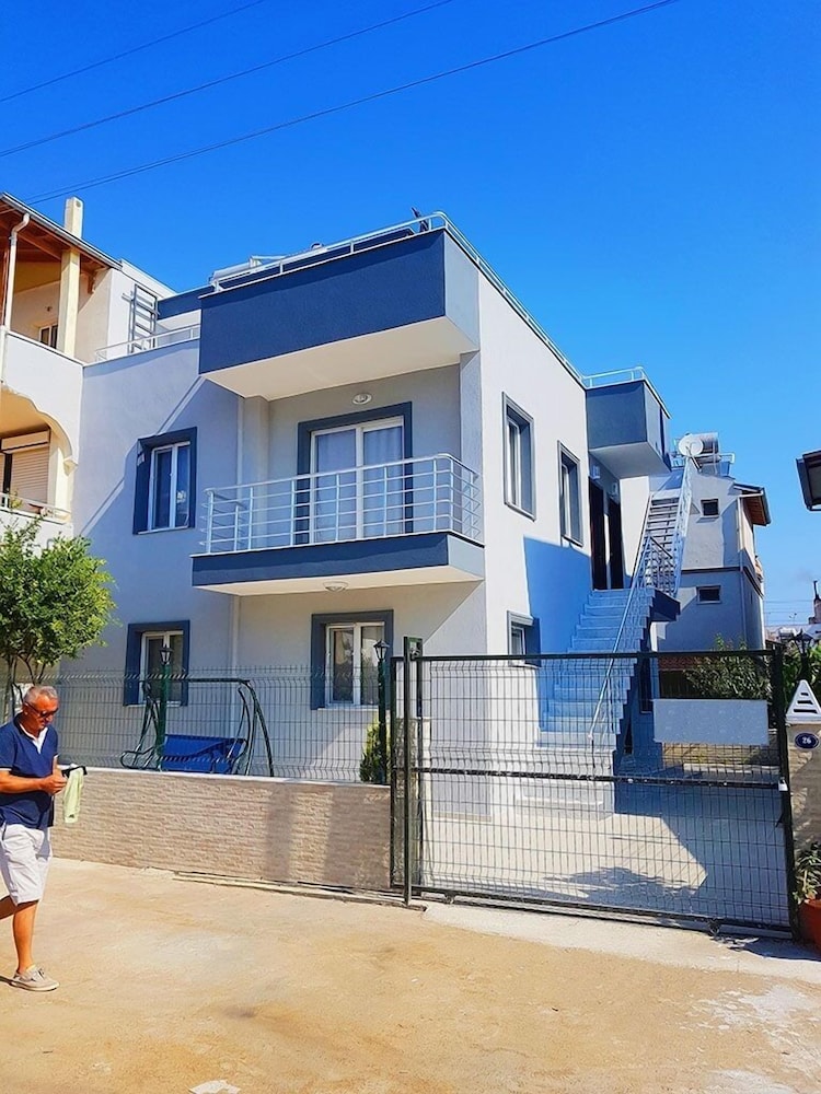 Ata Apart Otel in Seferihisar, Turkey