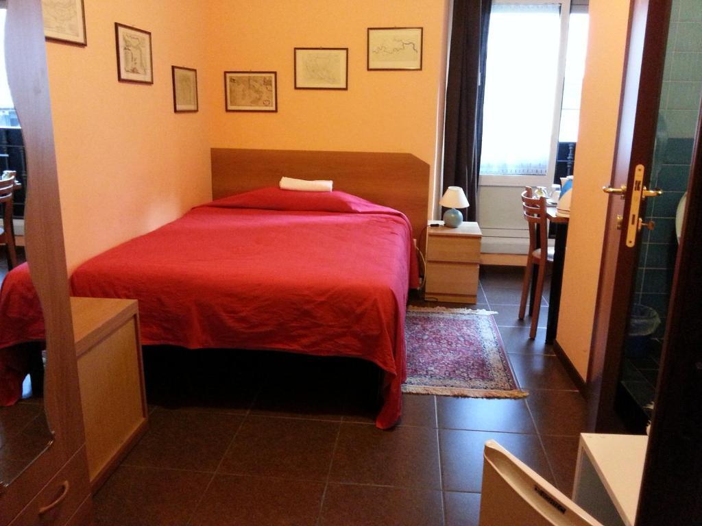 Affittacamere Andronaco - last minute hotel in Milan