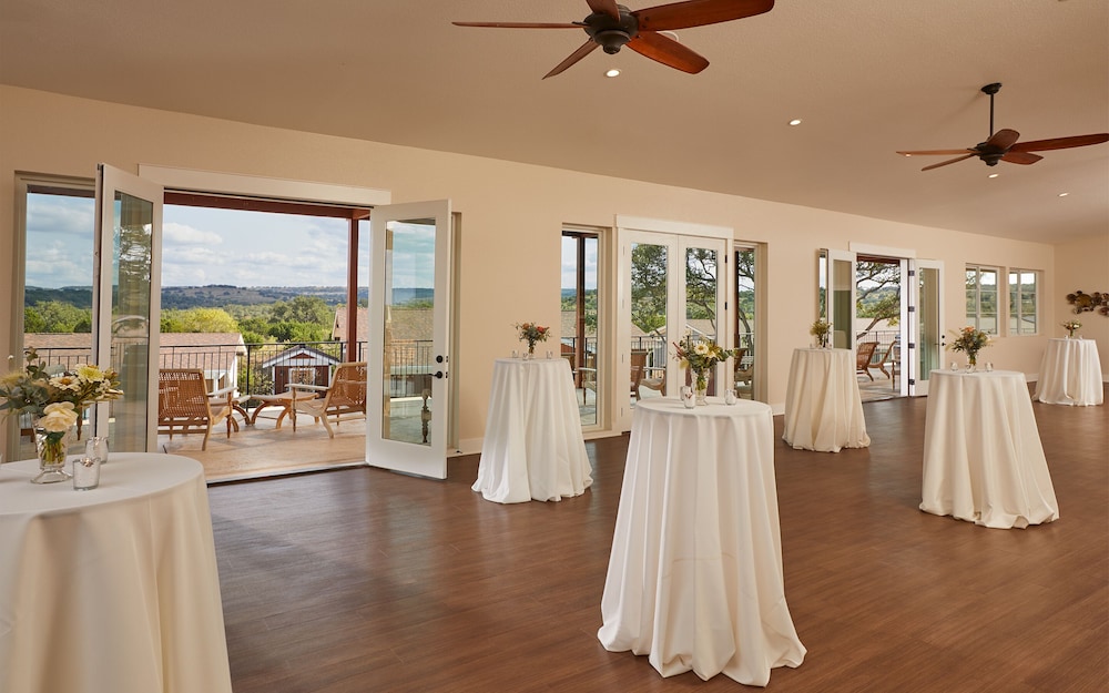 Carter Creek Winery Resort & Spa - photo 25