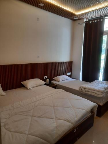 Hotel Rrr in Rudraprayag, India