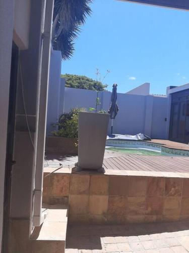 Fun filled cosy family home — 4-Star Luxury Hotel in Port Elizabeth, South Africa