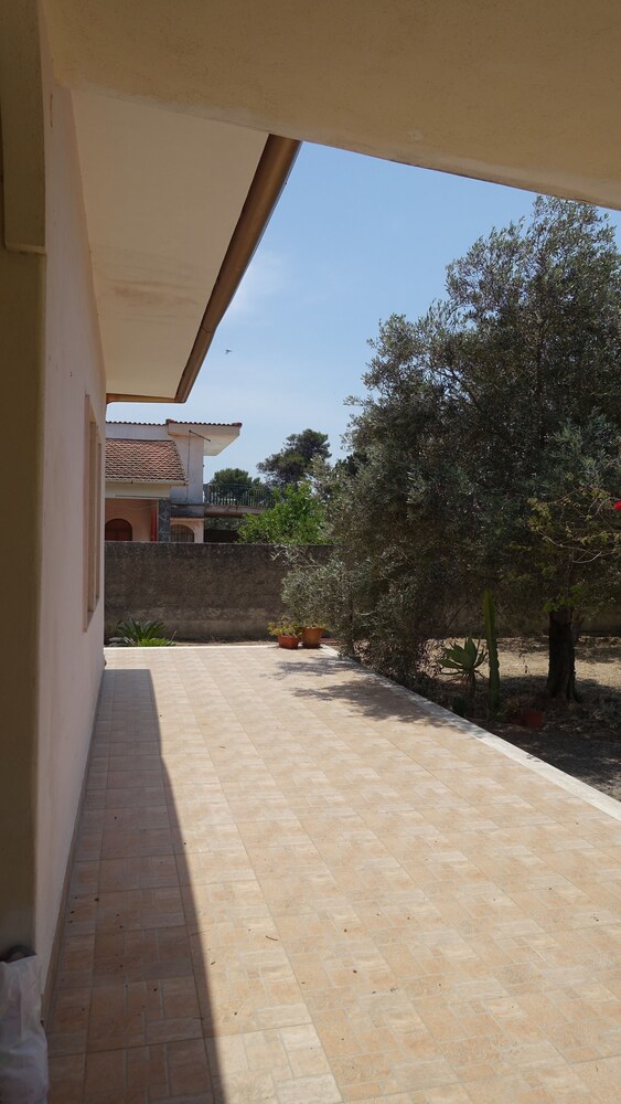Sicily Sea Vacation — Carlentini — photo 2