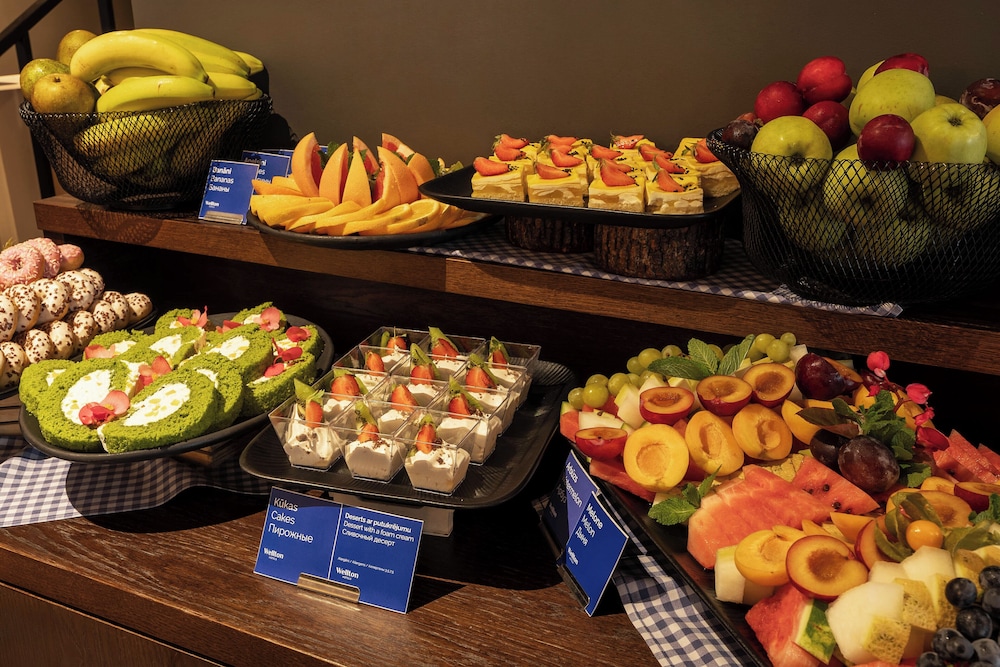 מזון ומשקאות