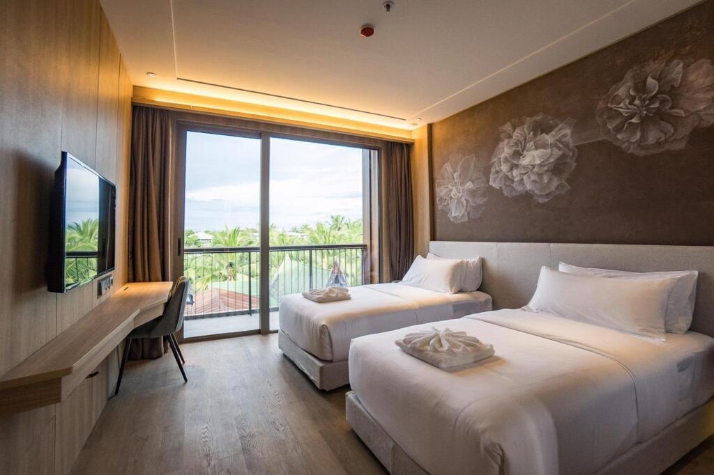 Riverton Hotel in Samut Songkhram, Thailand
