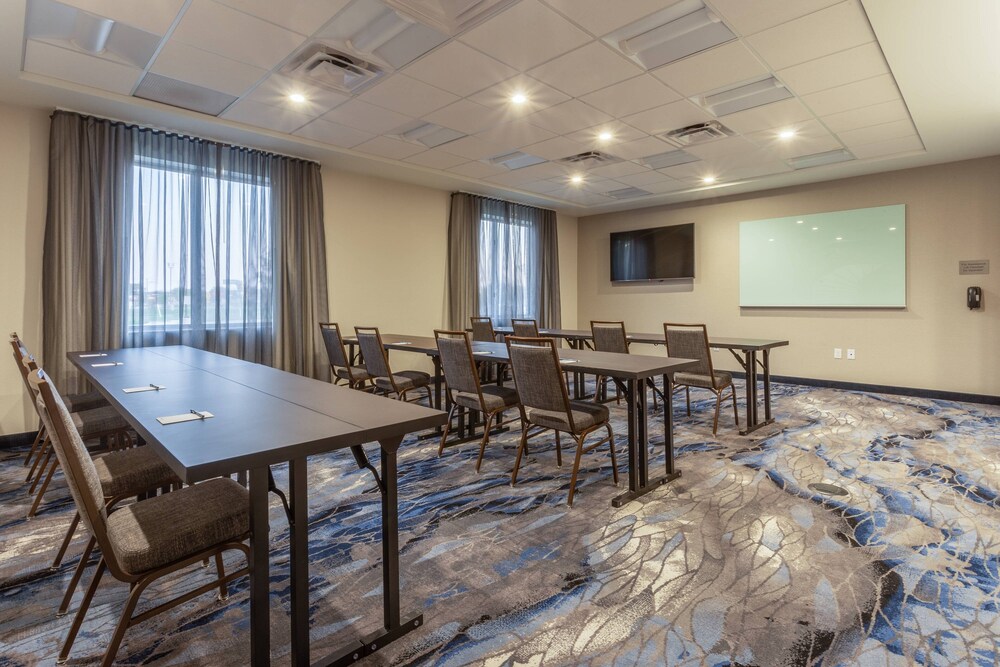 Fairfield Inn & Suites by Marriott Franklin - photo 20
