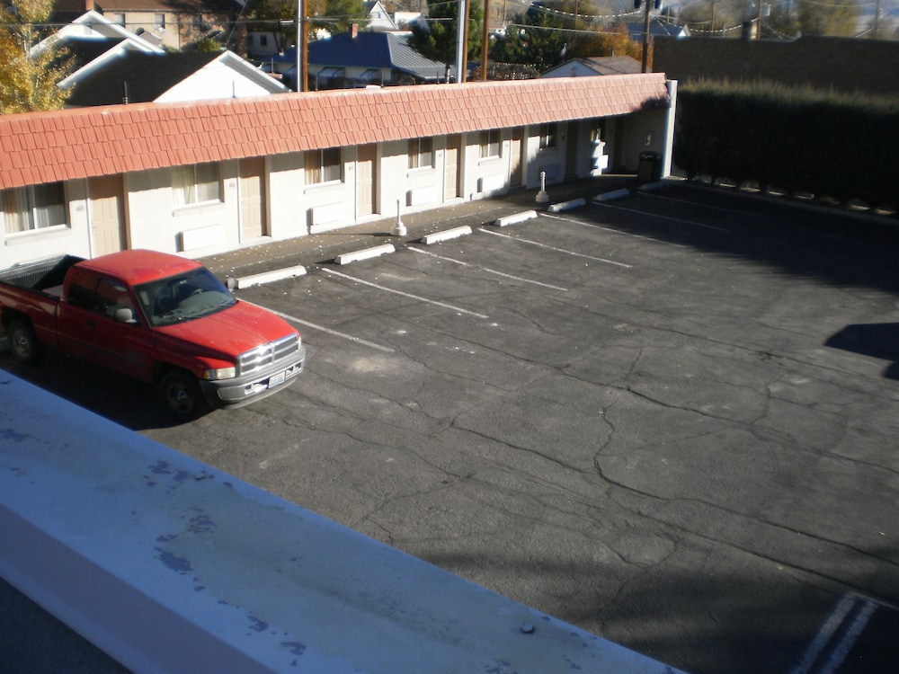 Magnuson Hotel Park Vue - photo 20