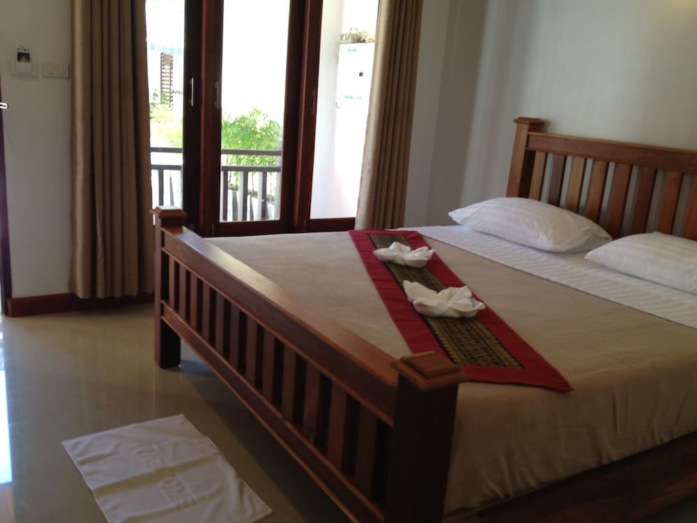 Chalouvanh Hotel — Pakse — photo 2