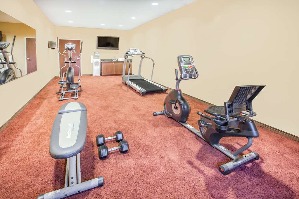 Microtel Inn & Suites by Wyndham Stillwater - photo 4