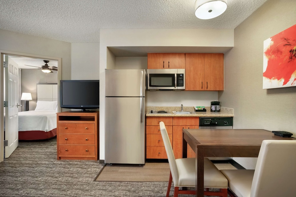 Homewood Suites by Hilton Phoenix Chandler - photo 11