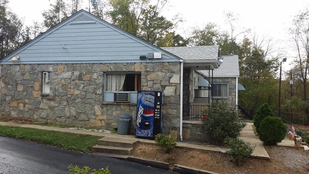 Rock Haven Terrace Motel - photo 10