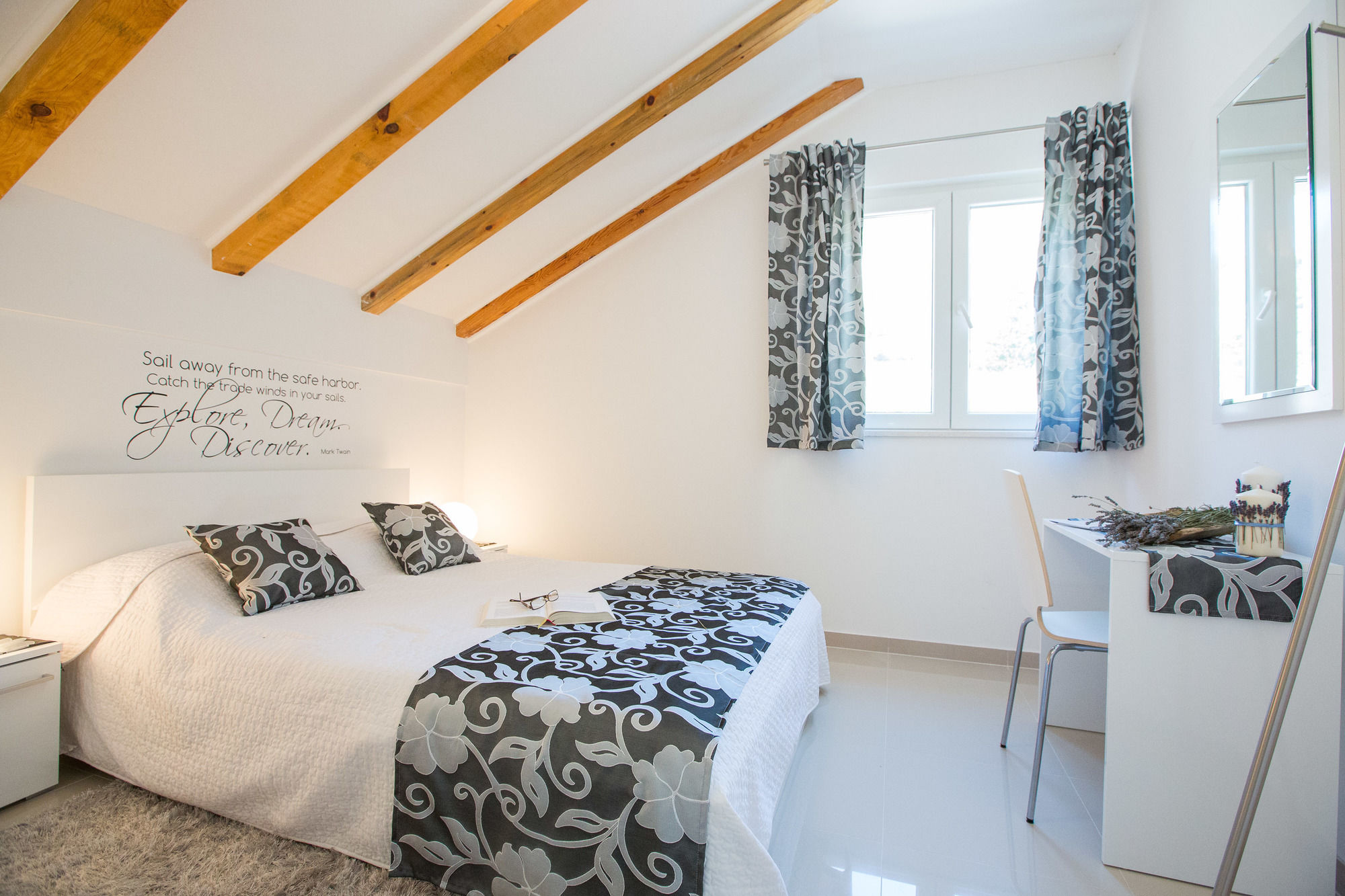 Overwhelming Mediterranean Sunset Apartments — 4-Star Luxury Hotel in Cavtat, Croatia