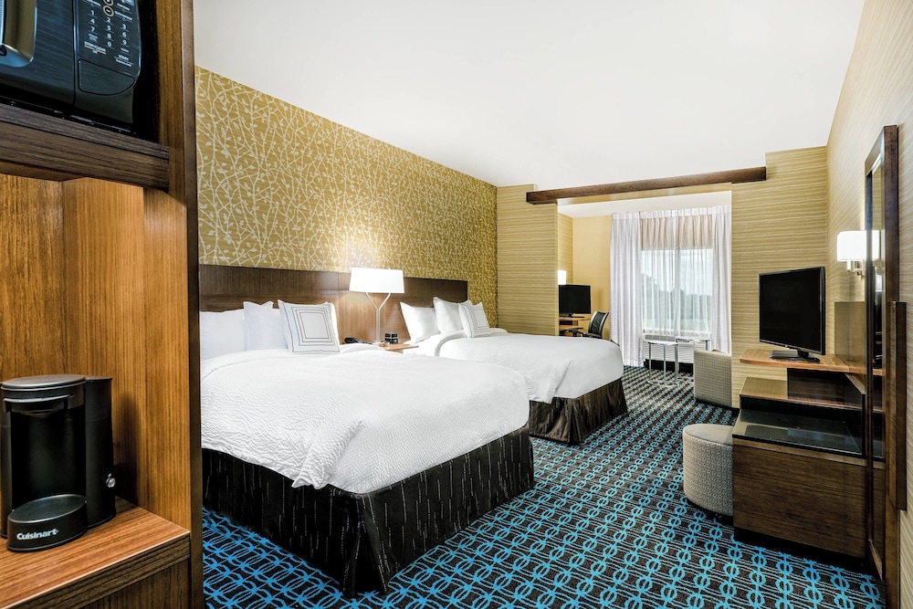 Fairfield Inn & Suites by Marriott Van Canton Area - photo 6