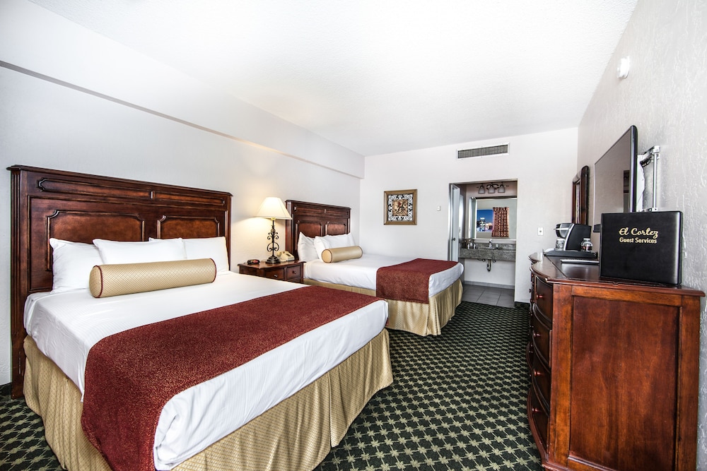 El Cortez Hotel and Casino 21 and Over - photo 4