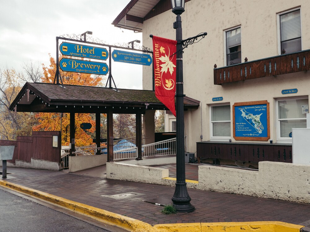 Adventure Inn - photo 30
