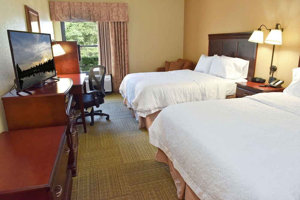 Hampton Inn Ruston - photo 17