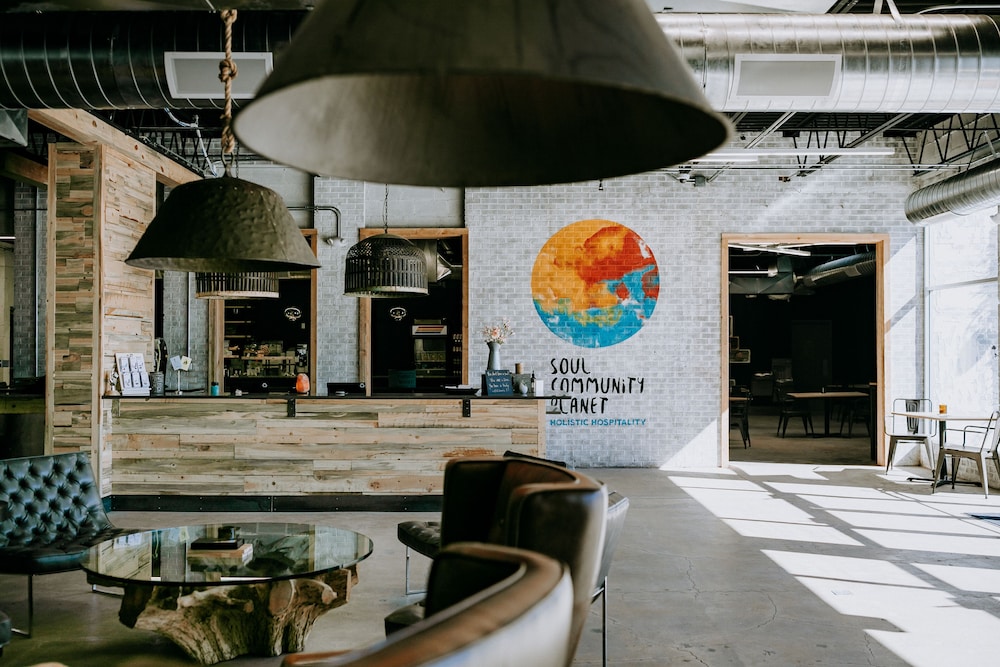 SCP Hotel Colorado Springs - photo 2