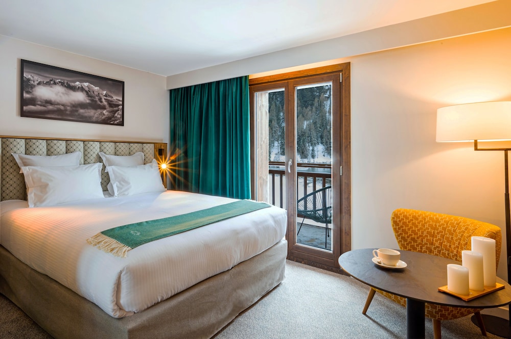 Tetras Lodge by Les Etincelles — 4-Star Luxury Hotel in Tignes, France