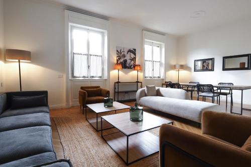 Adelaide Elegant apartments — 4-Star Luxury Hotel in Milan, Italy