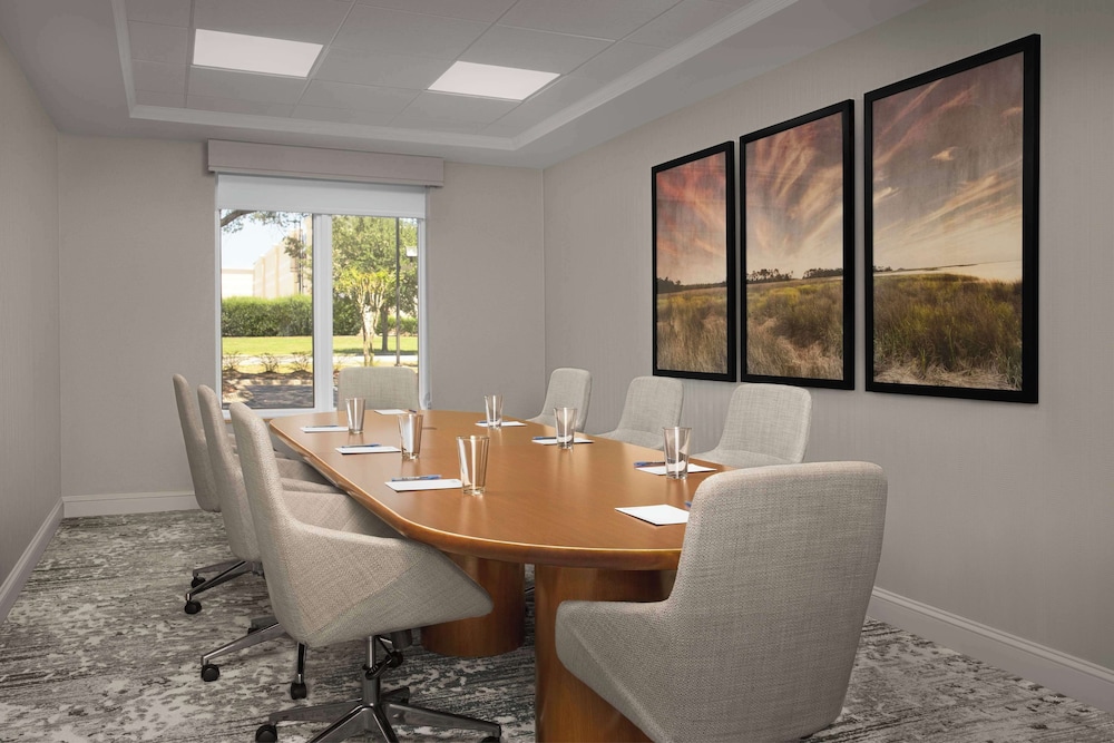 Hilton Garden Inn Gainesville - photo 30