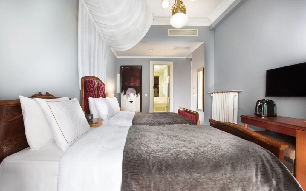 Walton Hotels Taksim Pera — 4-Star Luxury Hotel in Istanbul, Turkey