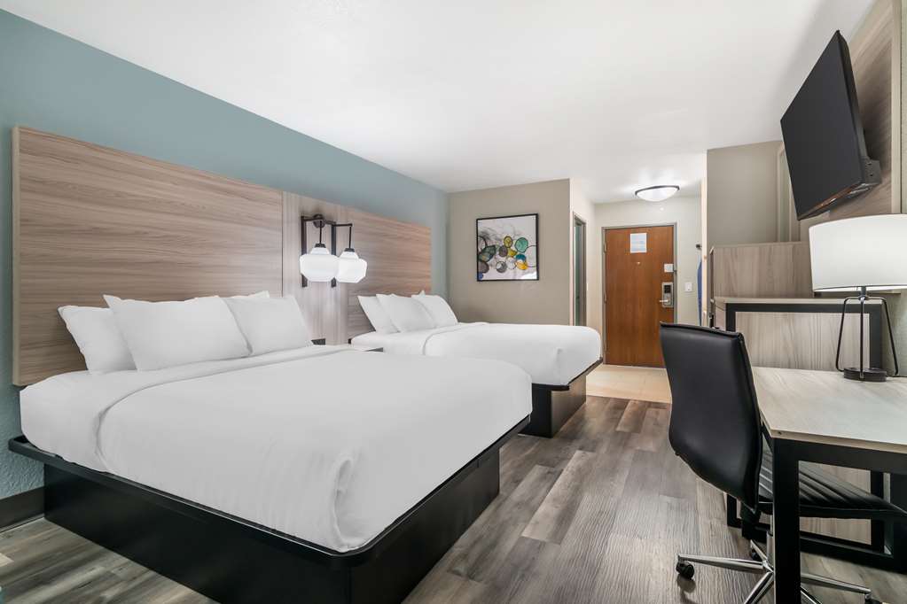 Best Western Park City Wichita North - photo 23