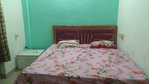 Raj Guest House
