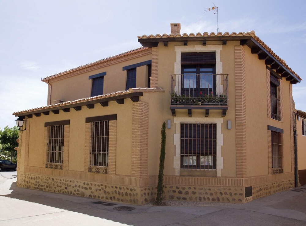 House With 3 Bedrooms In Villalpando With Wonderful City View And Wif 12843704 — Villalpando