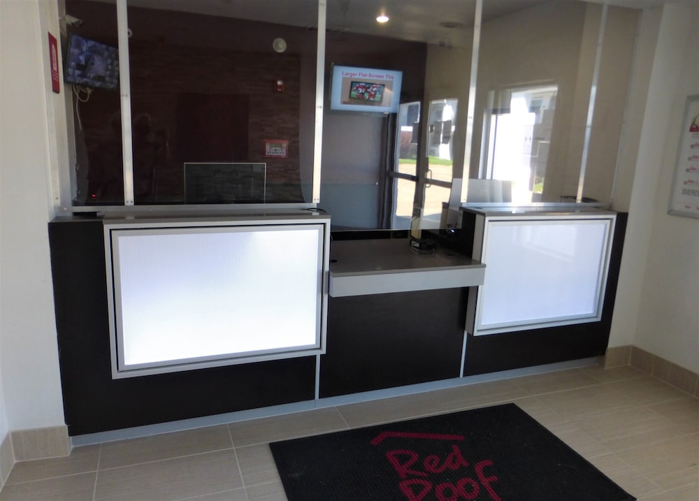 Red Roof Inn Houston Jersey Village - photo 2