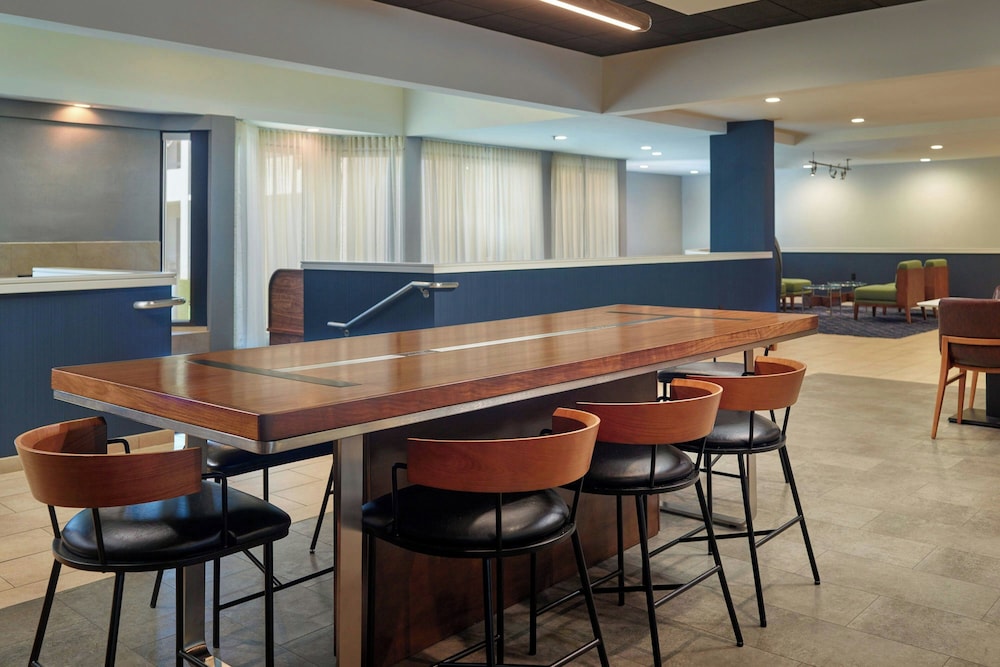 Courtyard by Marriott Atlanta Airport South Sullivan Road - photo 26