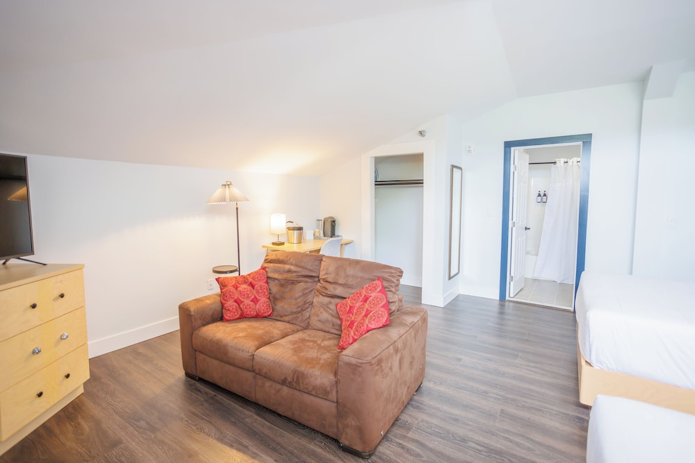 Hotel Callista - photo 15