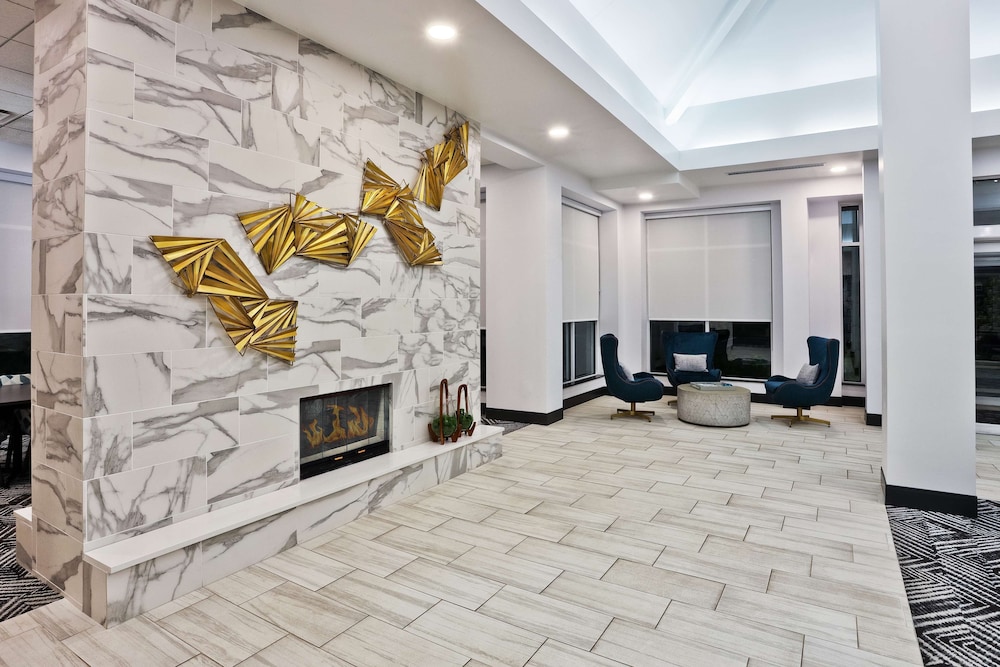 Hilton Garden Inn Birmingham SE Liberty Park - photo 5