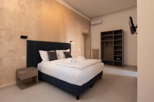 Alida Rooms