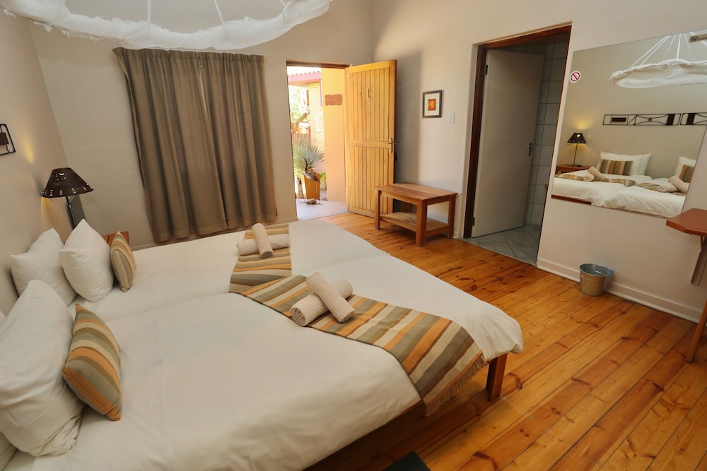 Bahnhof Hotel Aus — Luderitz — photo 3