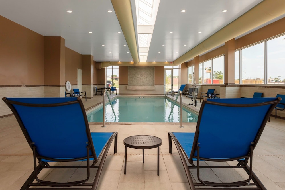 SpringHill Suites Kansas City Airport - photo 13