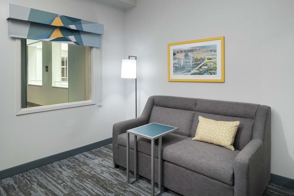 Hampton Inn & Suites Atlanta Downtown - photo 25
