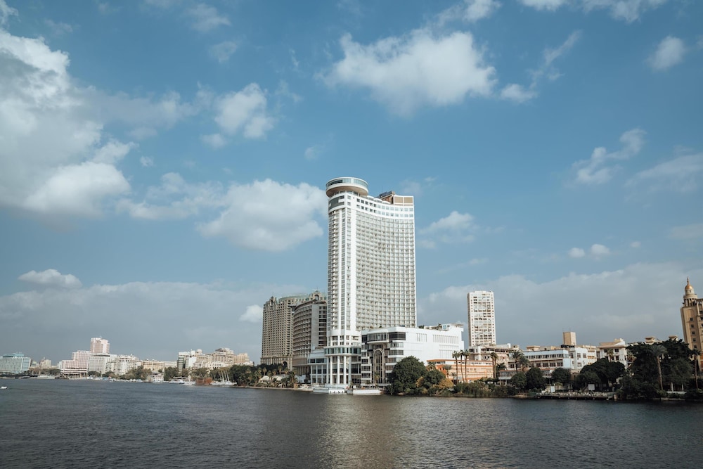 Hilton Cairo Grand Nile — 5-Star Luxury Hotel in Cairo, Egypt