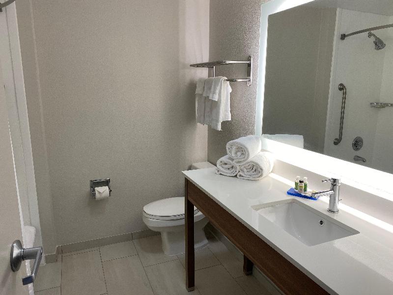 Holiday Inn Express Blowing Rock South by IHG - photo 51