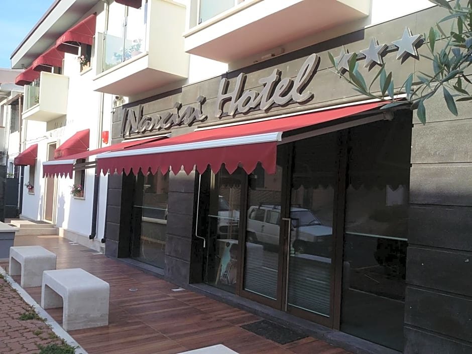 Hotel I Narcisi — hotel in Siniscola