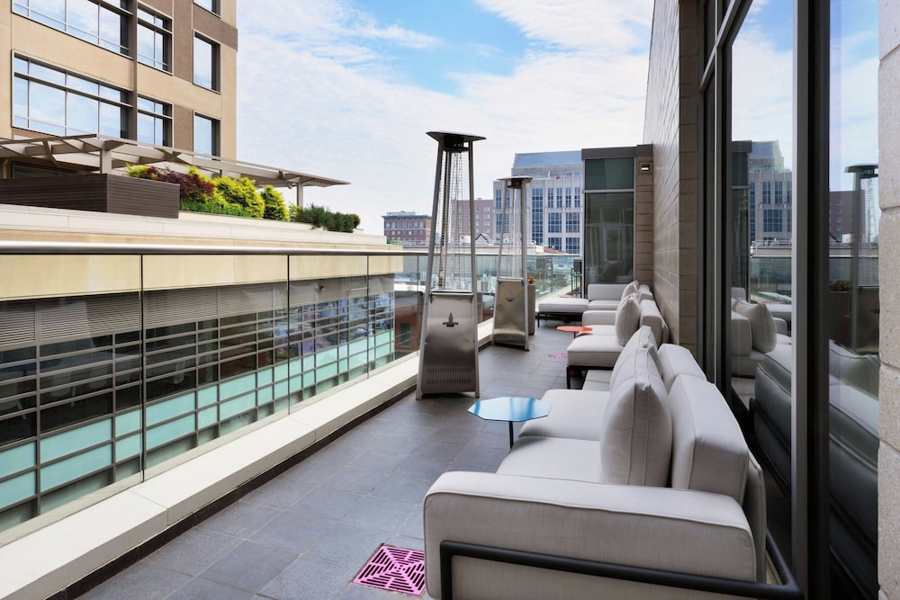 Aloft Greenville Downtown - photo 33