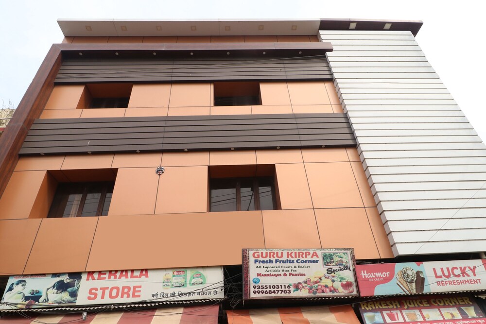 Oyo 37860 Hotel Batra — Ambala