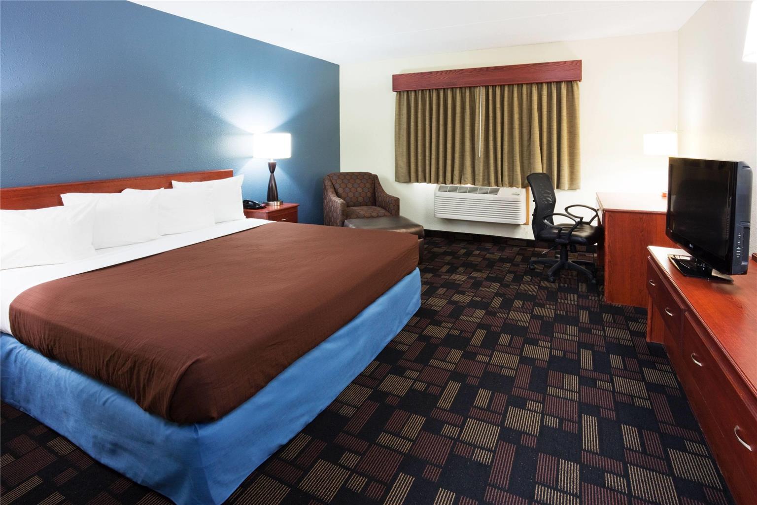 AmericInn by Wyndham Austin - photo 10