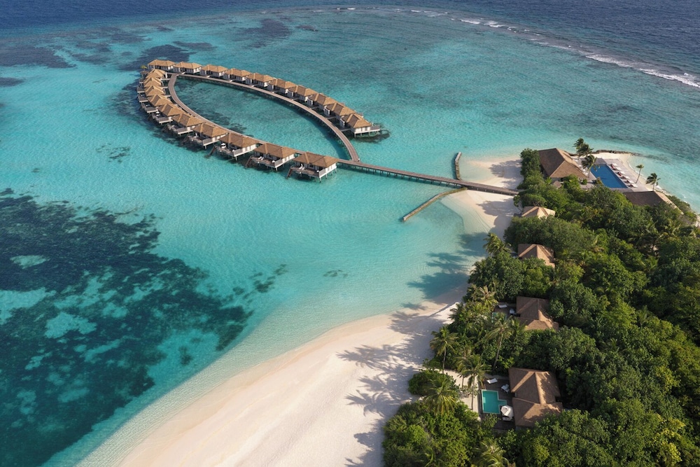 Noku Maldives Vignette Collection — 5-Star Luxury Hotel in Manadhoo, Maldives