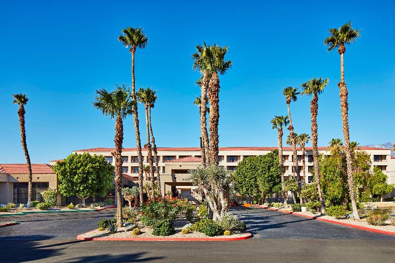 DoubleTree by Hilton Hotel Golf Resort Palm Springs - photo 24