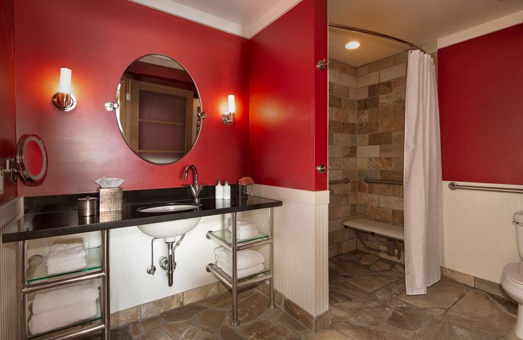 The Edgewater Hotel - photo 53
