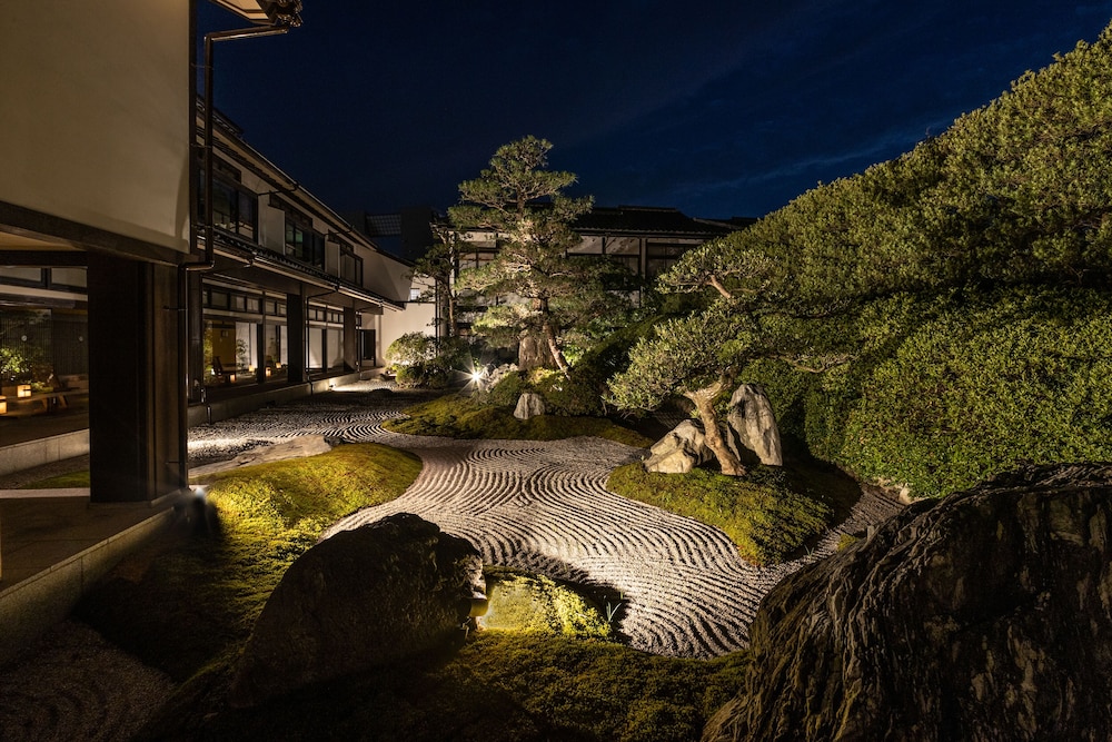 Hagi No Yado Tomoe - carbon neutral hotel in Hagi