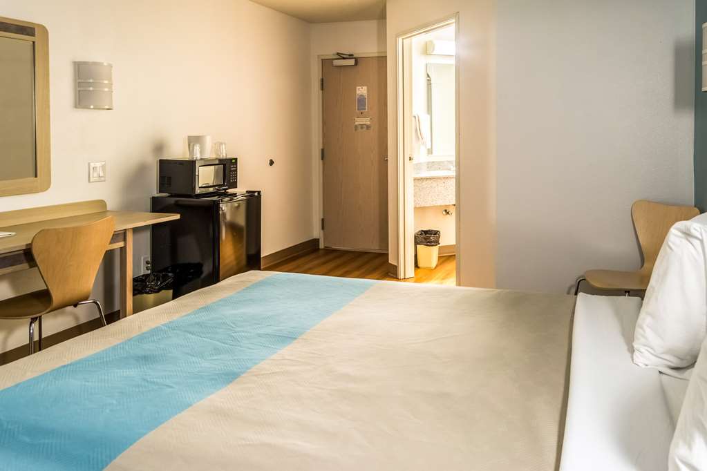 Motel 6 Lincoln City OR - photo 18